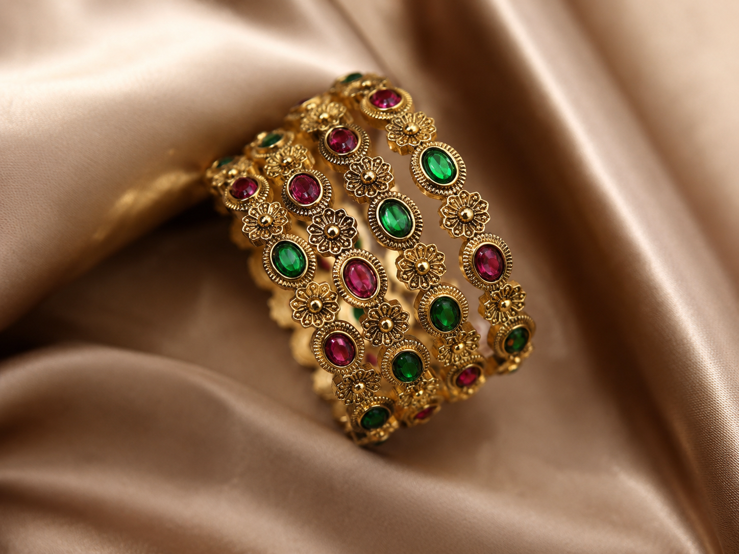 BANGLES