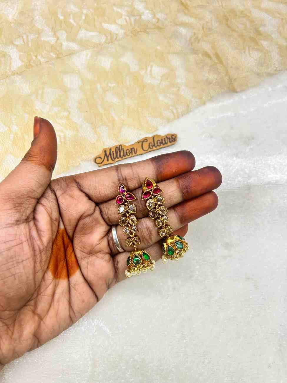 Cz Ad Jimmiki By Million Colours