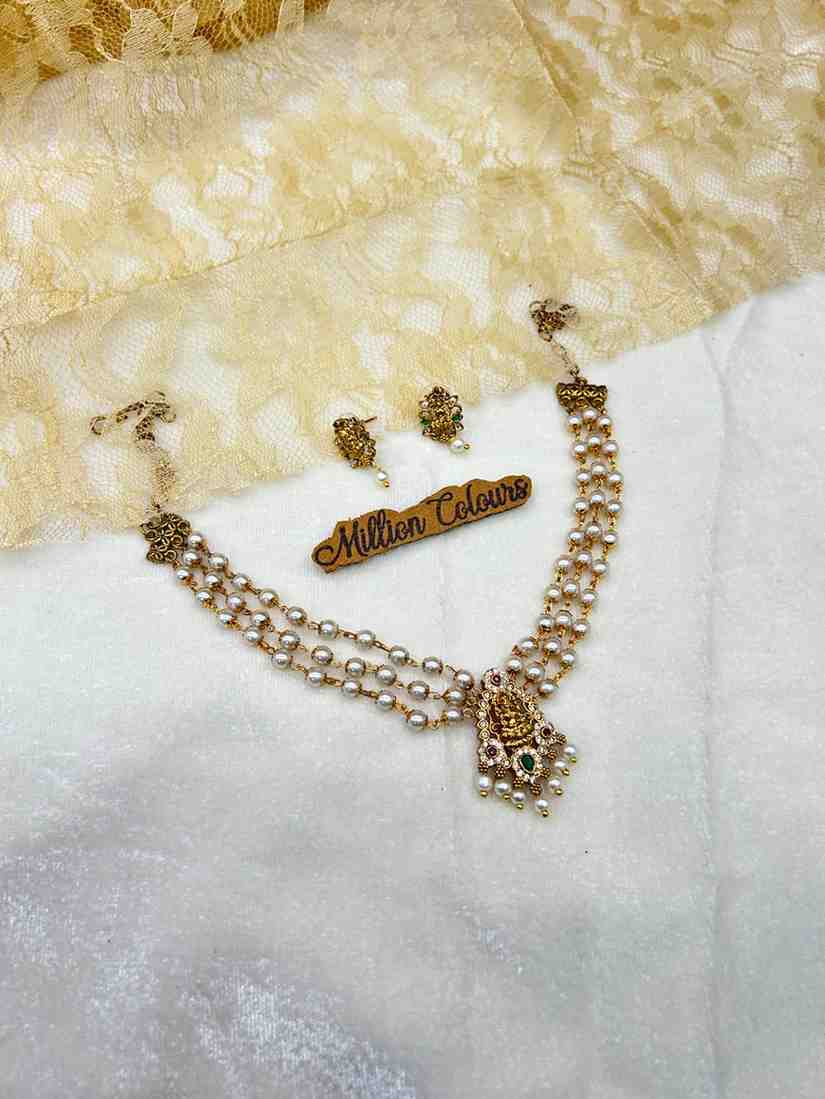 Cz Ad Necklace For Womens And Girls By Million Colours