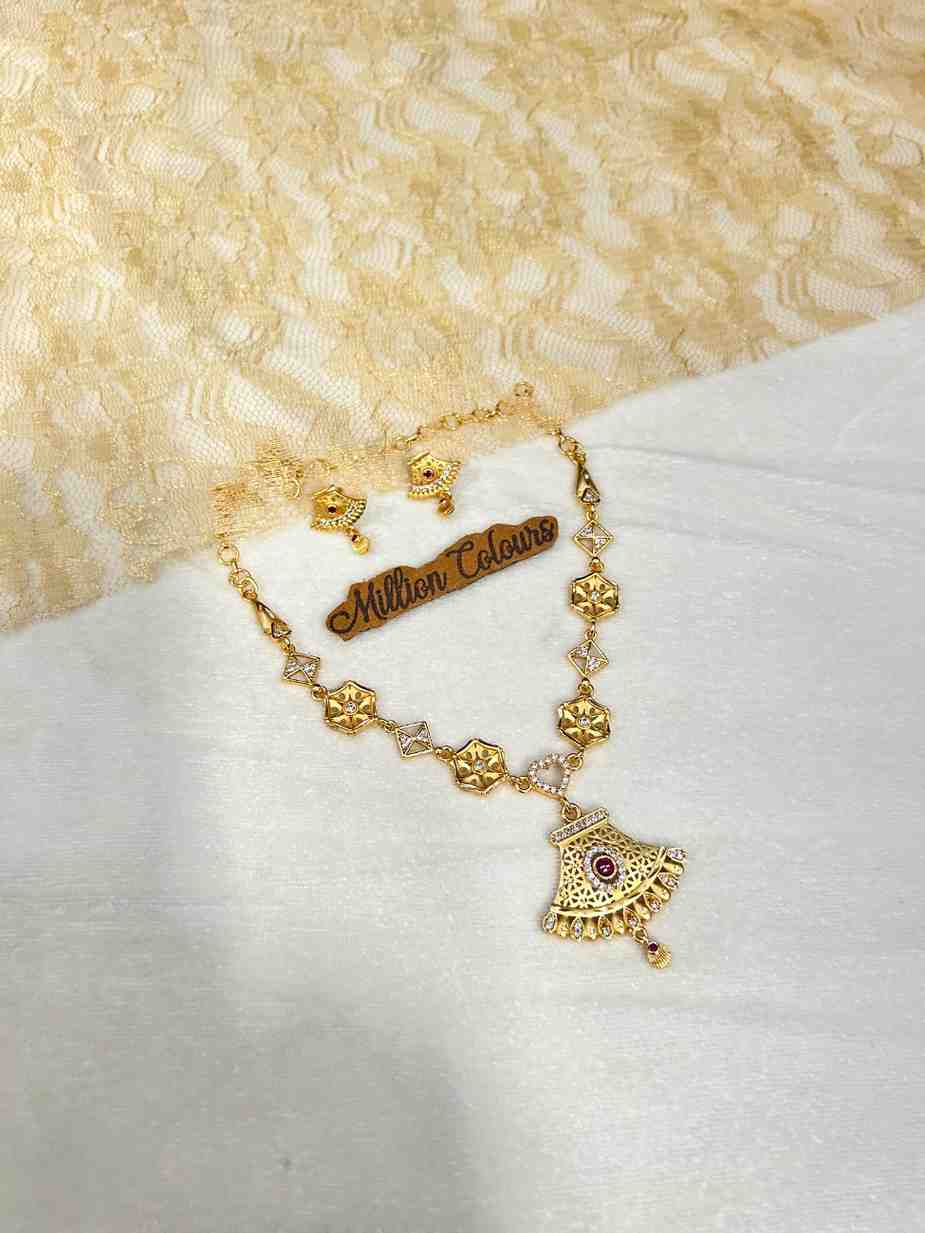 Faming Necklace For Womens By Million Colours