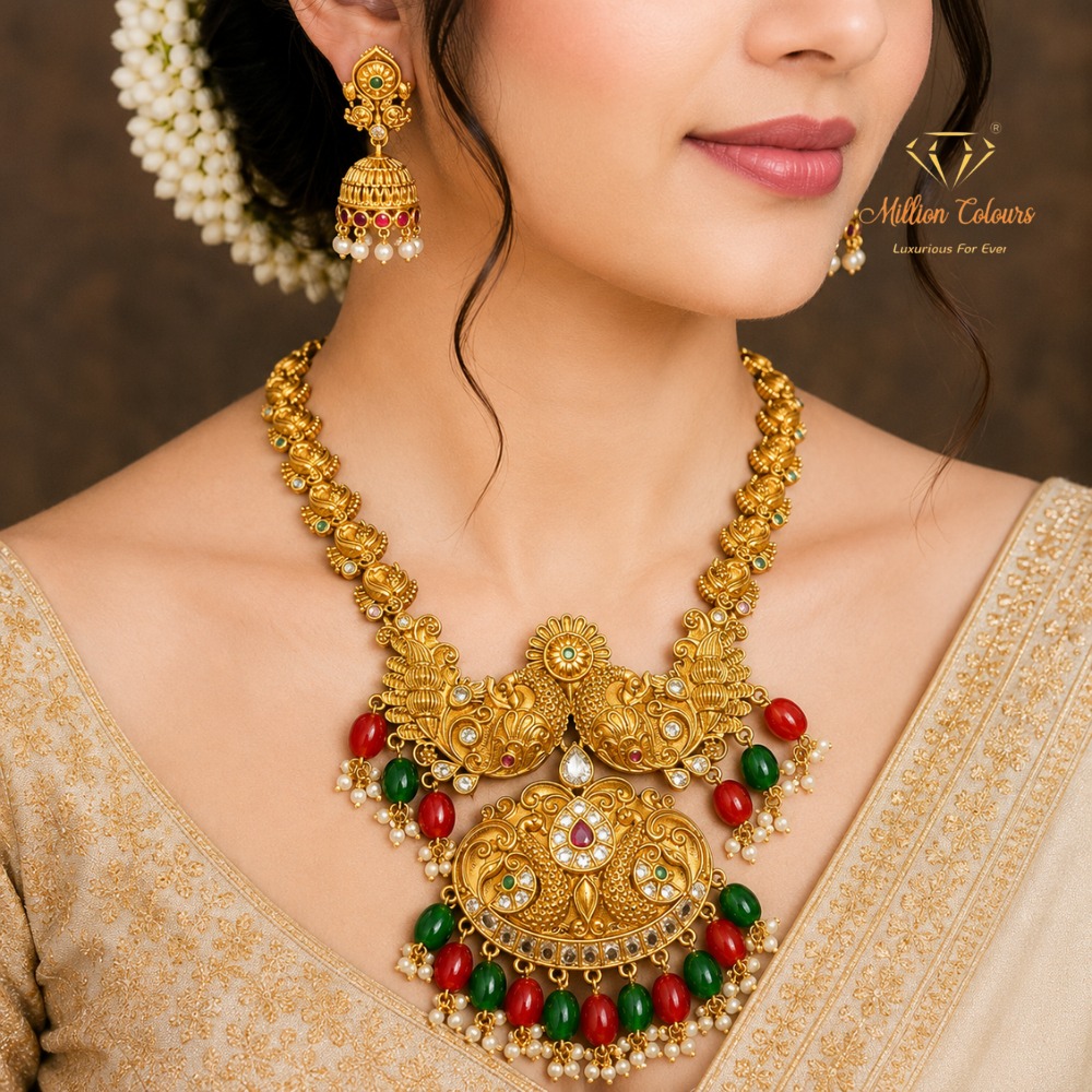 Antique Necklace With Earrings By Million Colours