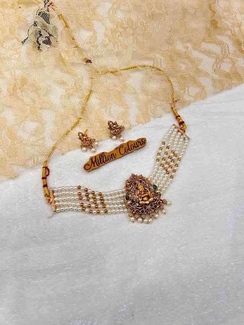 Choker Set For Womens By Million Colours